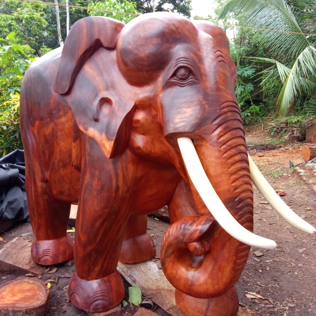 Ceylon Wooden Elephant – 3ft Handcrafted Masterpiece